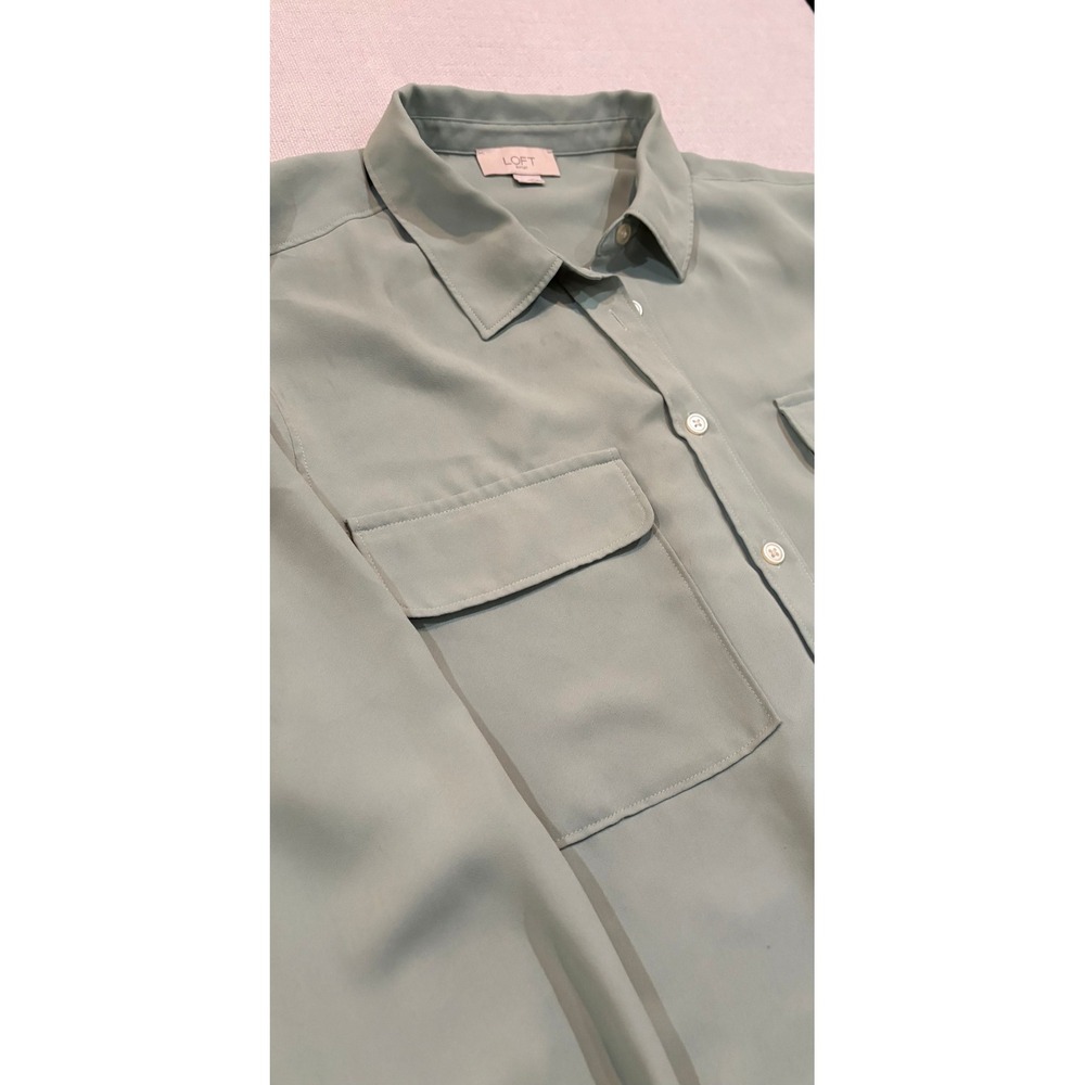 Loft Outlet Blouse Women L Sage Green Button Down Pocket Long Sleeve